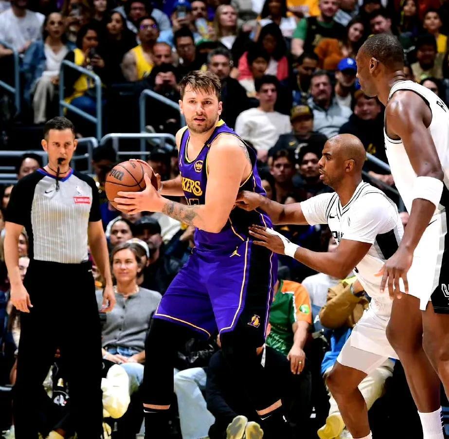 雷火登录入口-底特律活塞vs明尼苏达森林狼